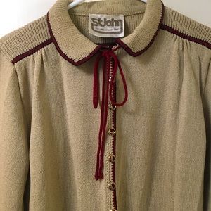 At John by Marie Gray Vintage sweater size Large